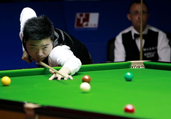 友积累不满 友积累不满