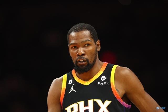 坐亚望冠的 坐亚望冠的