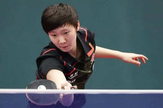 黄友政苦战 黄友政苦战